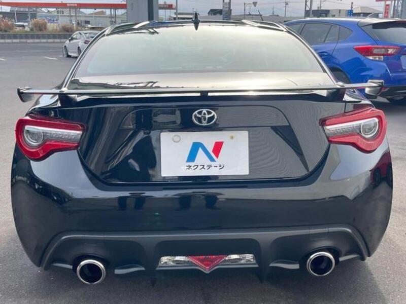 86