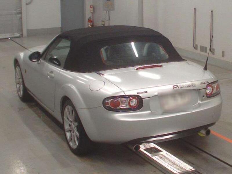 ROADSTER