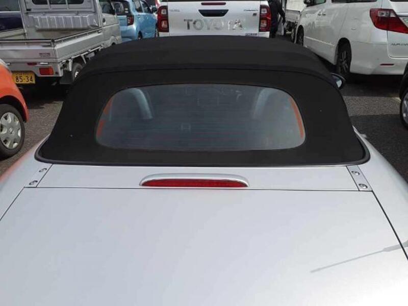 ROADSTER