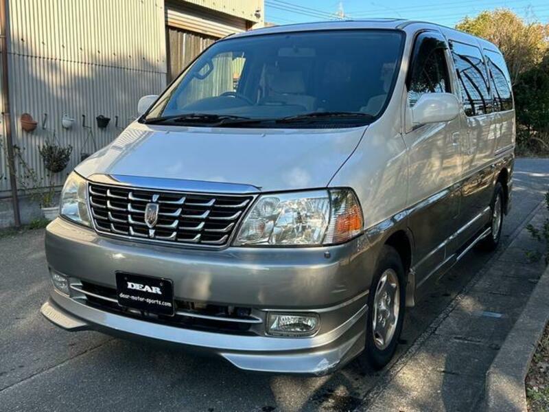 GRAND HIACE