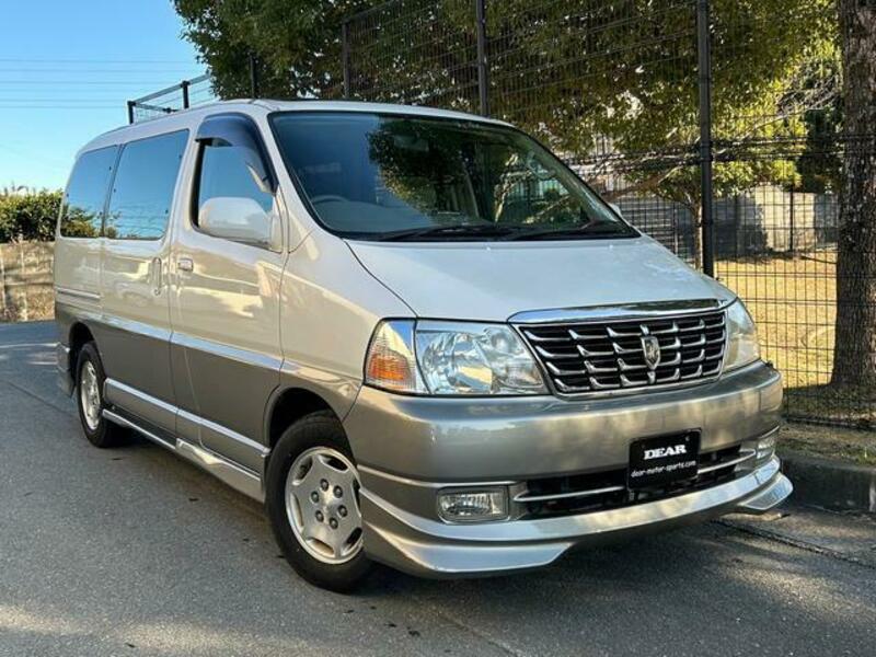 GRAND HIACE