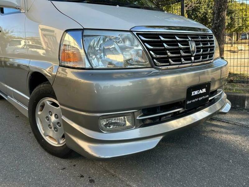 GRAND HIACE