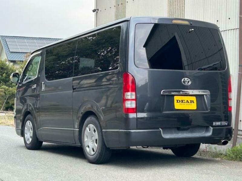 HIACE VAN