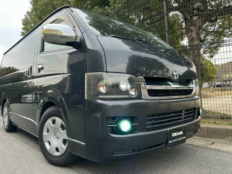 HIACE VAN