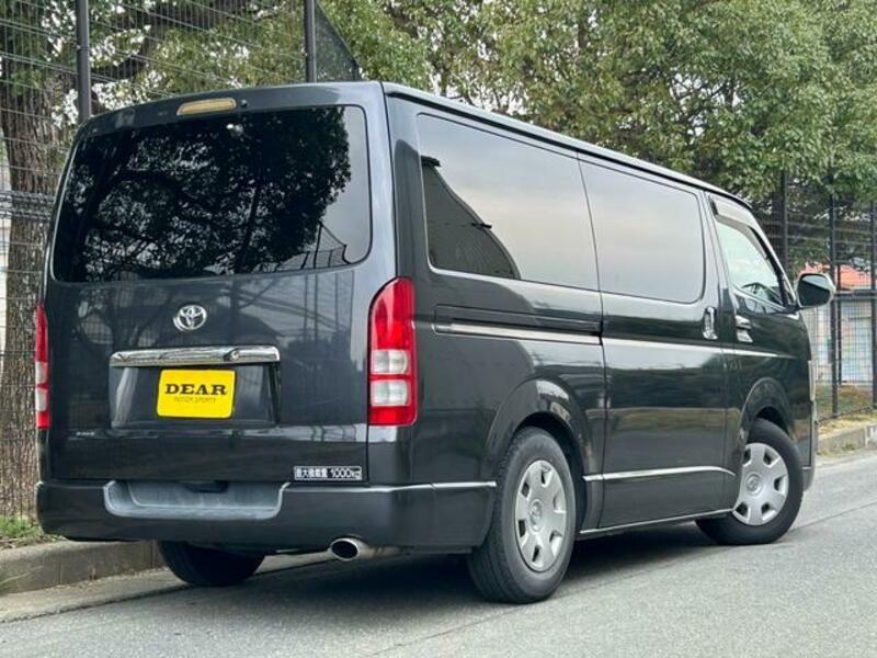 HIACE VAN