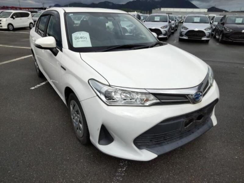 COROLLA AXIO