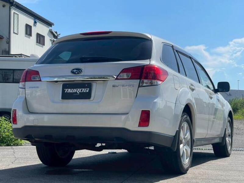 LEGACY OUTBACK