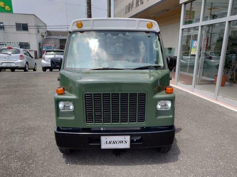 CLIPPER VAN