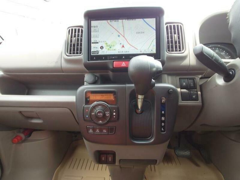 CLIPPER VAN