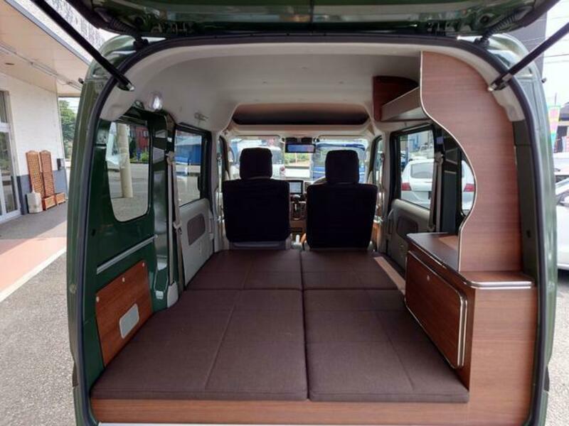 CLIPPER VAN