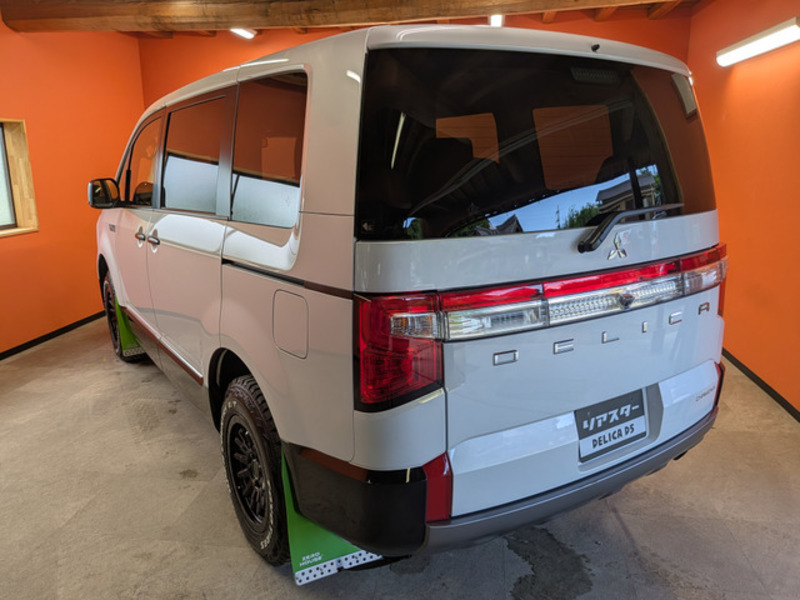 DELICA D5
