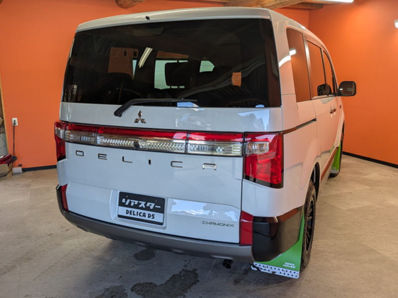 DELICA D5