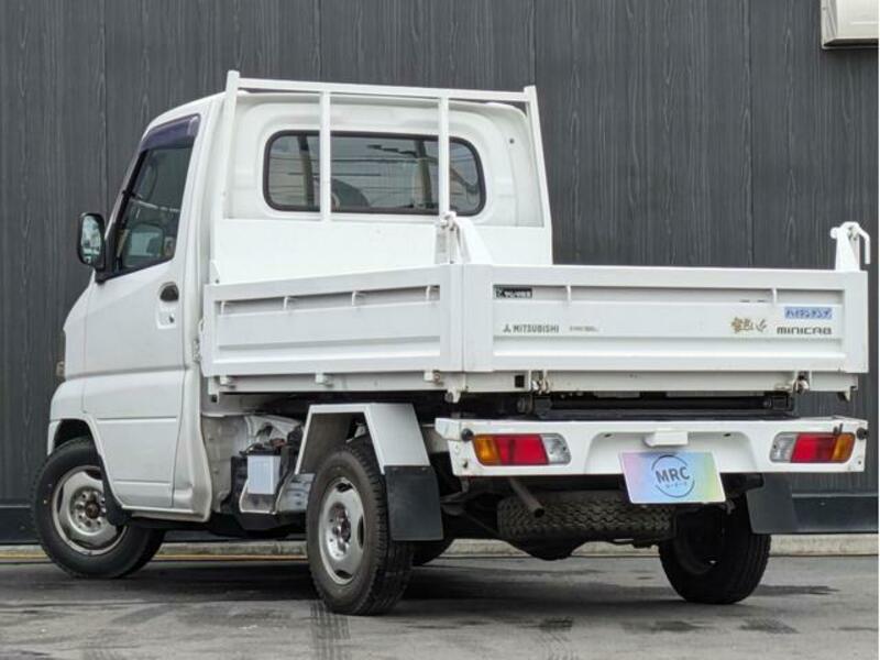 MINICAB TRUCK