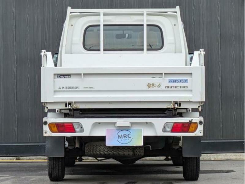 MINICAB TRUCK