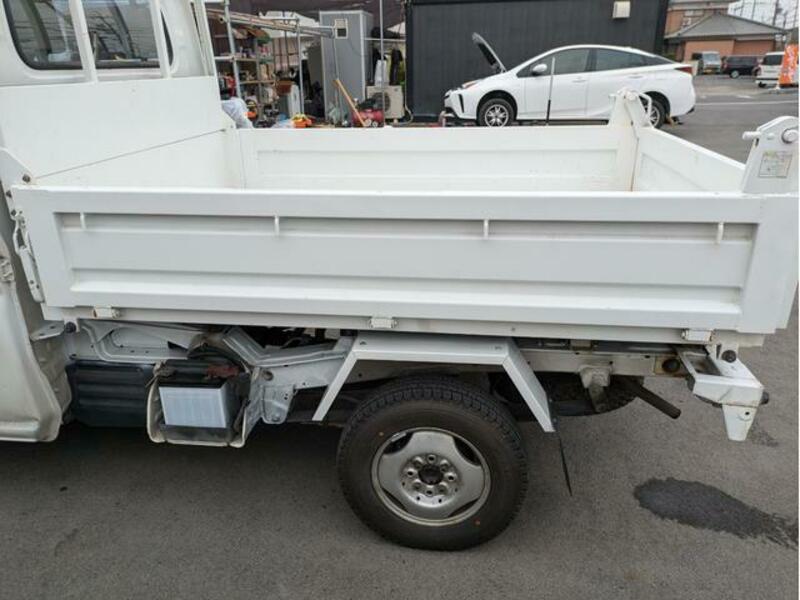 MINICAB TRUCK
