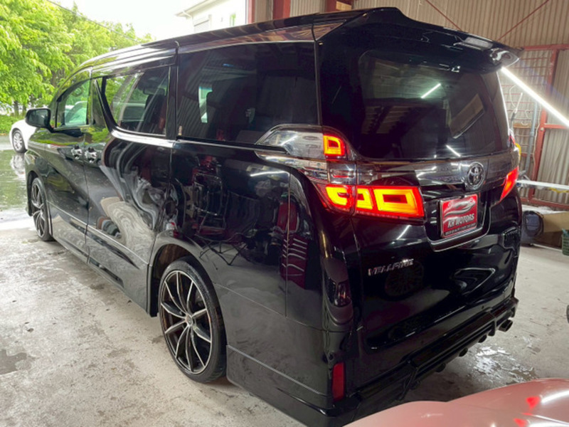VELLFIRE