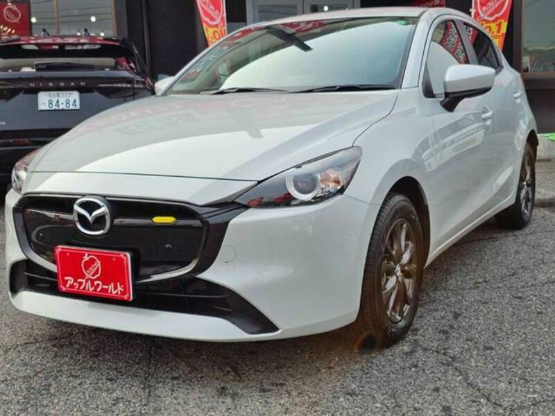 MAZDA2