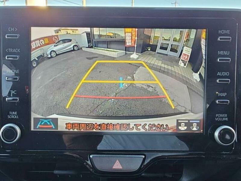 YARIS CROSS
