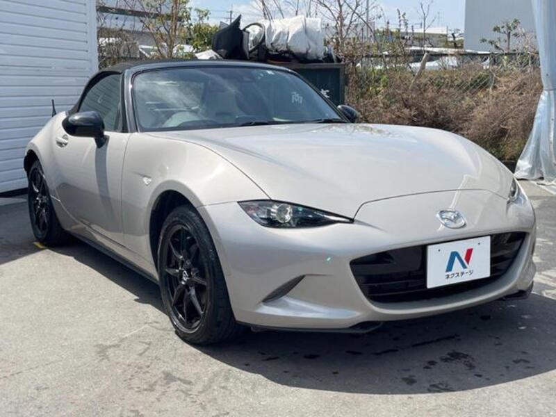 ROADSTER