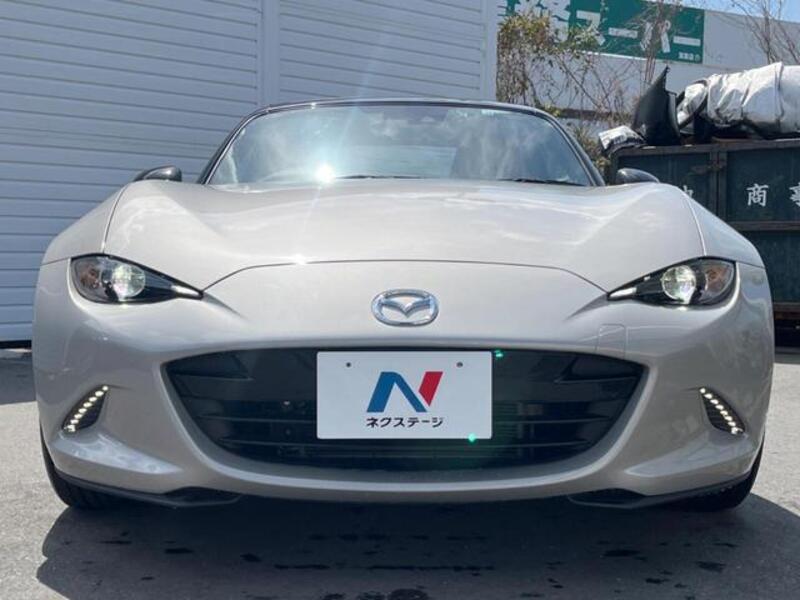 ROADSTER