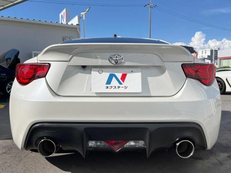 86