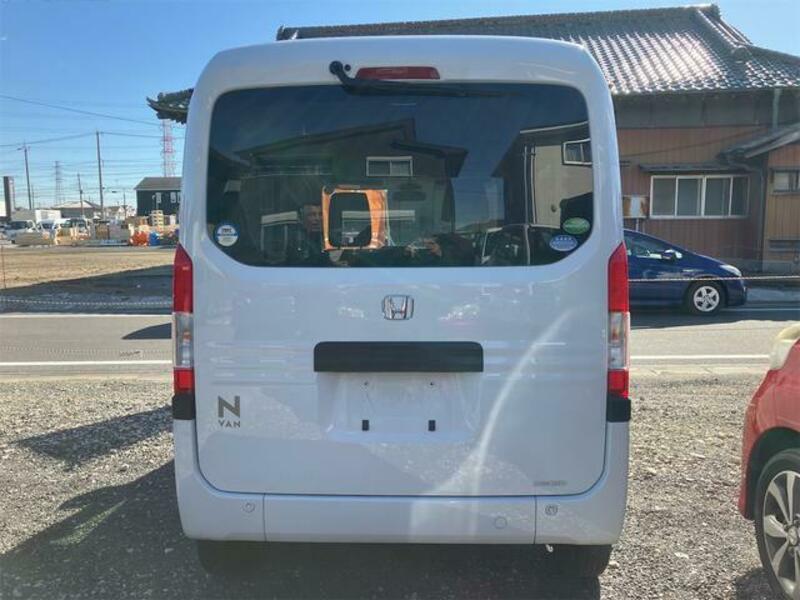 N-VAN