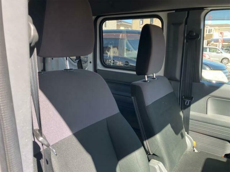 N-VAN