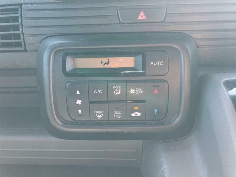 N-VAN