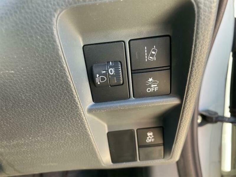 N-VAN