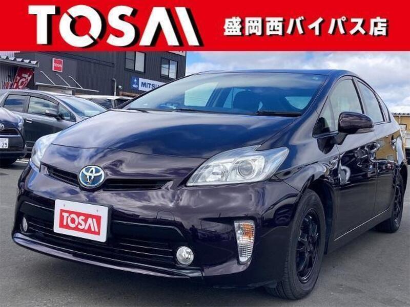 TOYOTA PRIUS