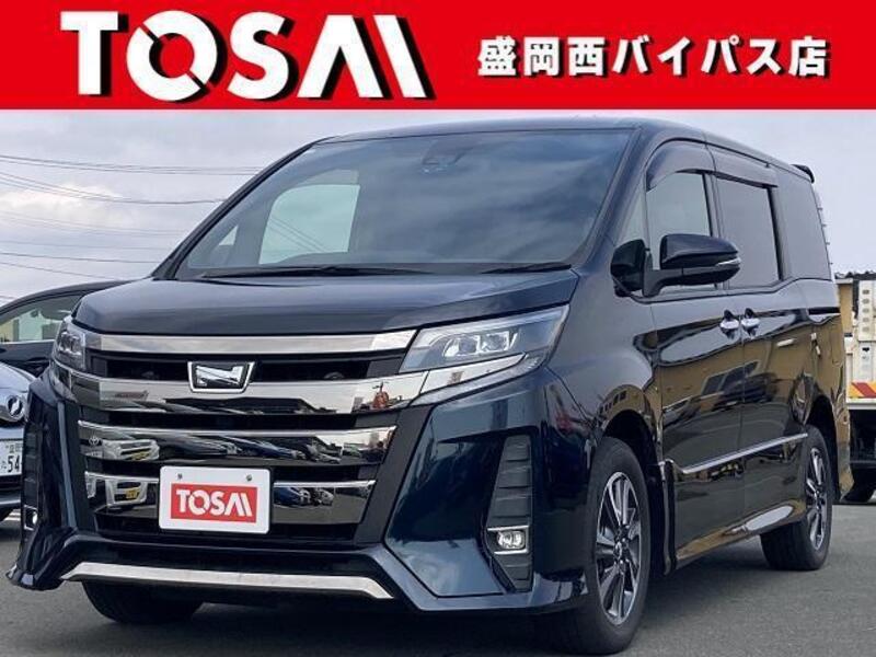 TOYOTA NOAH