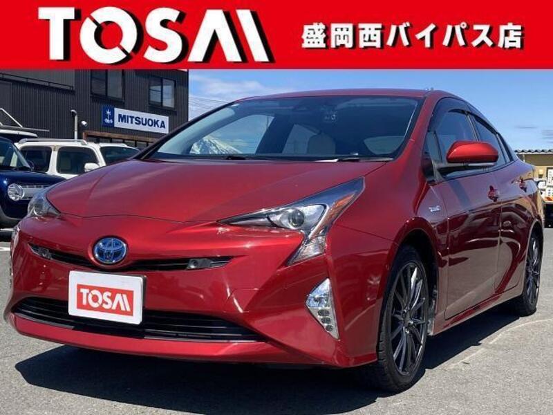 TOYOTA PRIUS