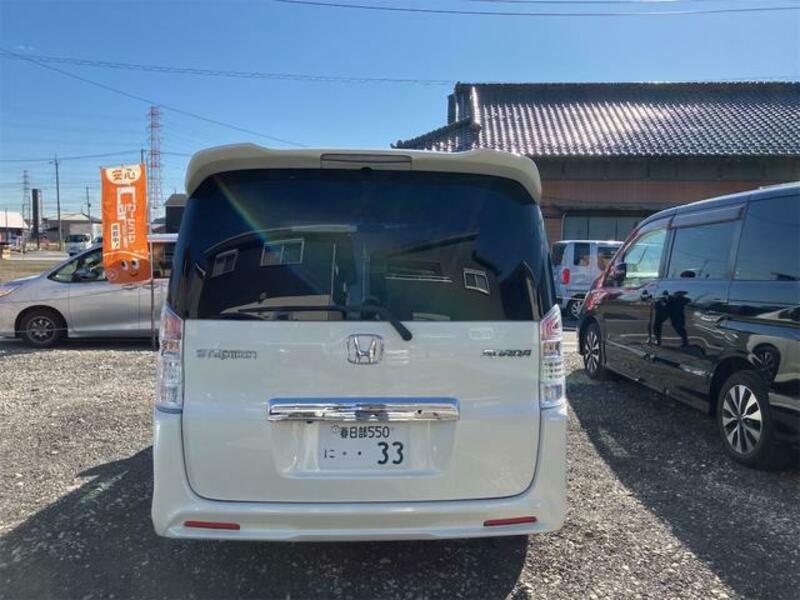 STEPWAGON SPADA