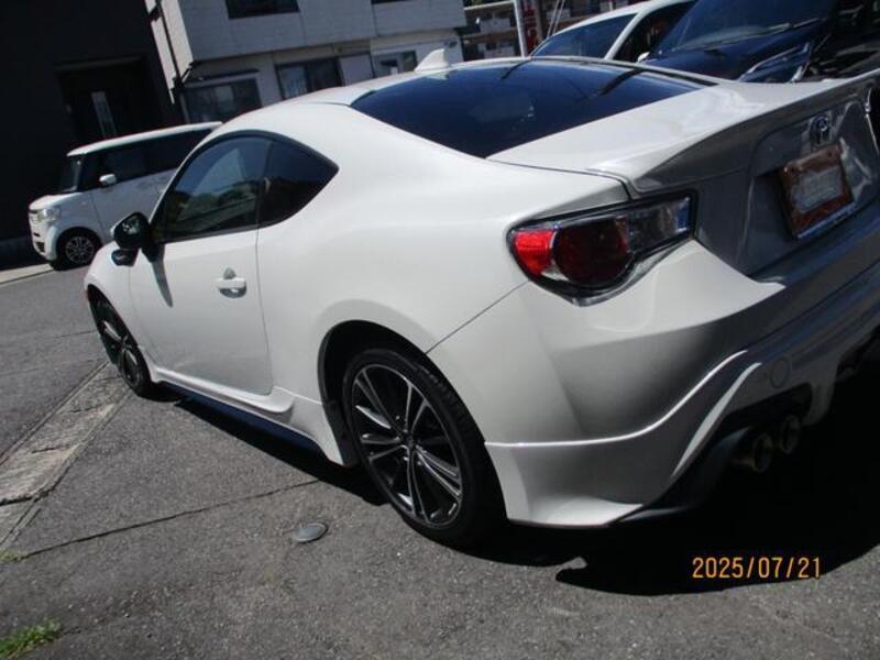 86