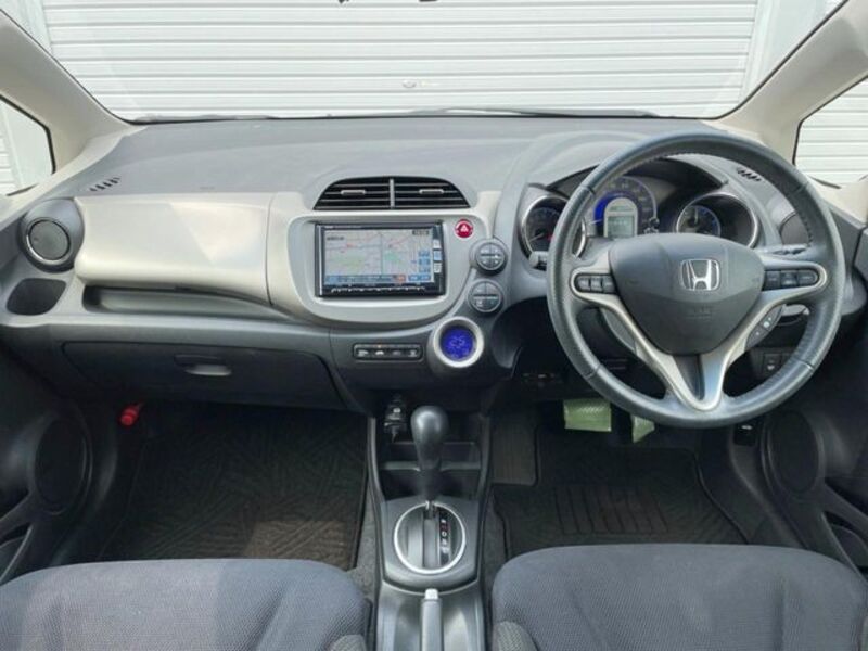 FIT HYBRID