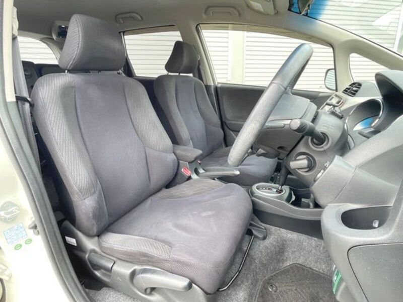 FIT HYBRID