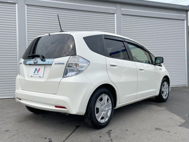 FIT HYBRID