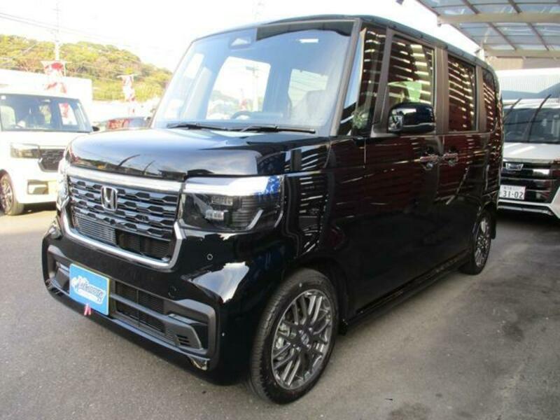 HONDA N BOX CUSTOM