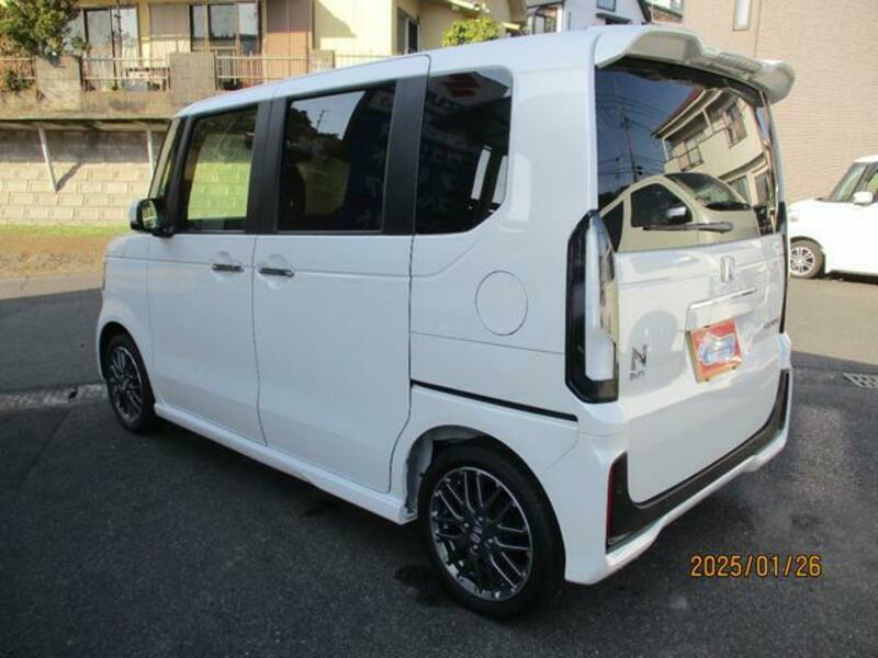 N BOX CUSTOM