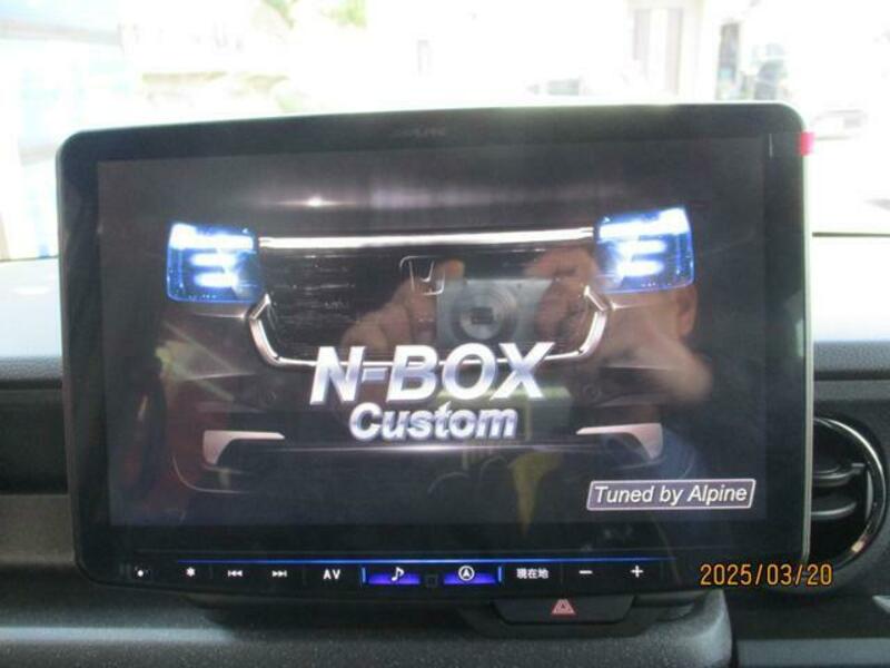 N BOX CUSTOM