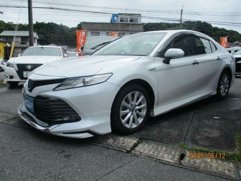 TOYOTA CAMRY