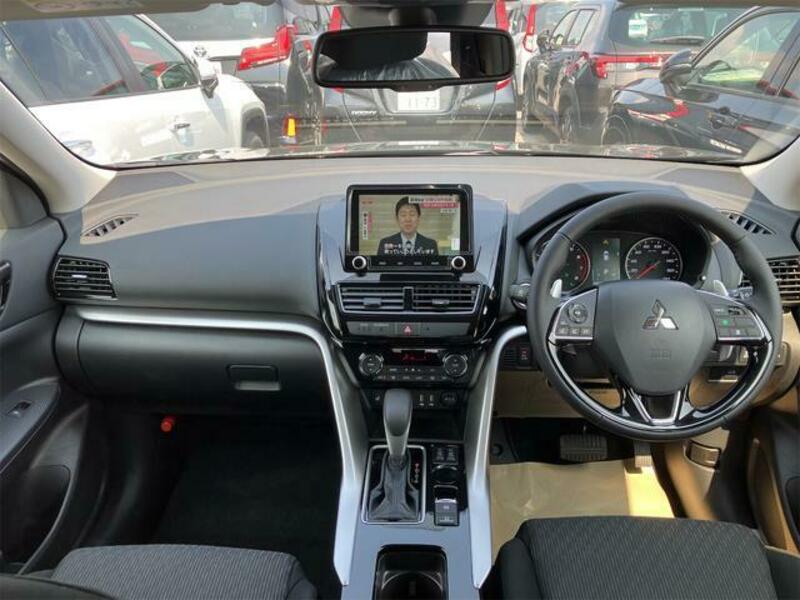 ECLIPSE CROSS