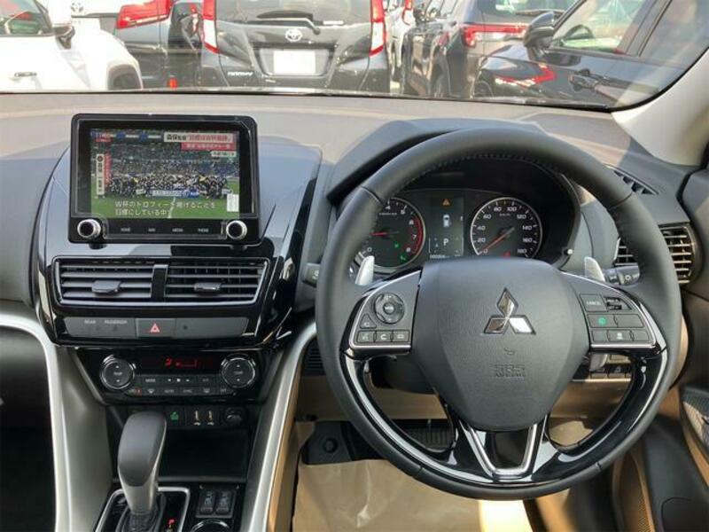 ECLIPSE CROSS