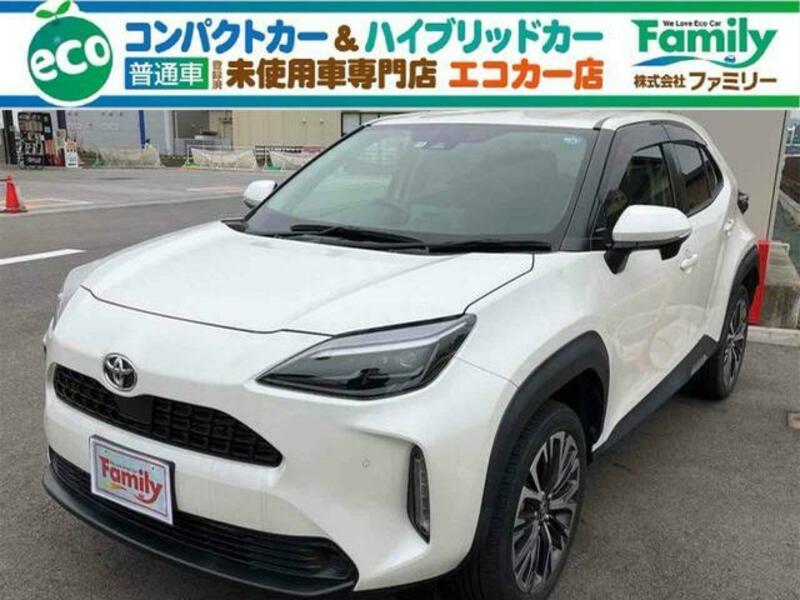 TOYOTA YARIS CROSS