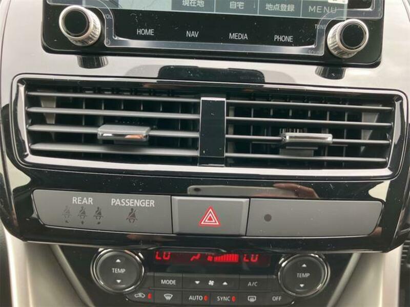 ECLIPSE CROSS