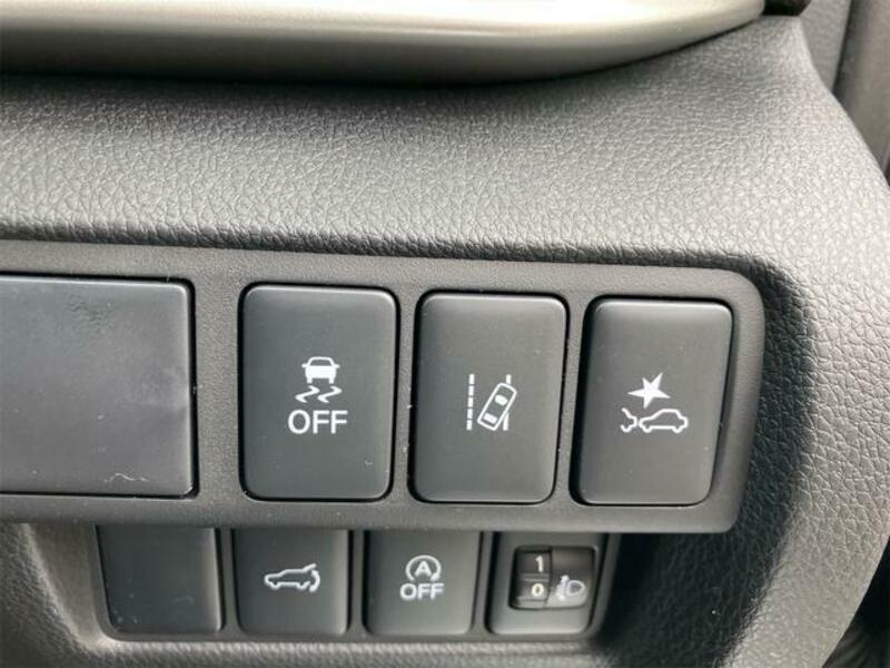 ECLIPSE CROSS