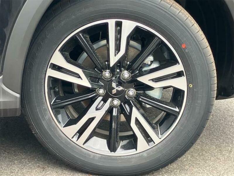 ECLIPSE CROSS