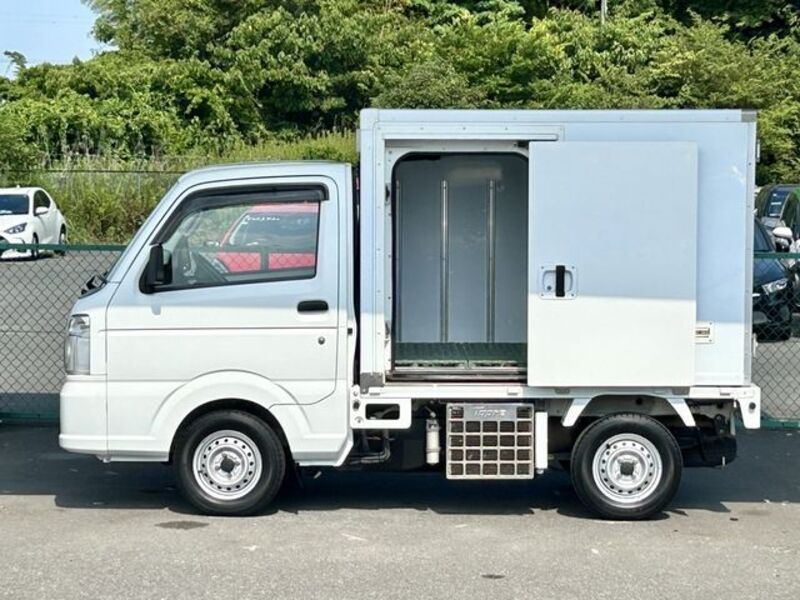 CARRY TRUCK
