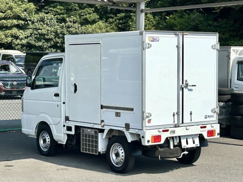 CARRY TRUCK