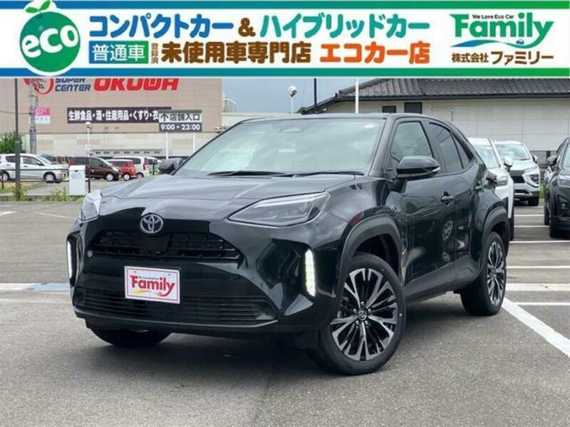 TOYOTA YARIS CROSS